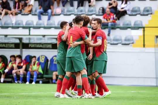 Bilhetes à venda para o Portugal x Grécia